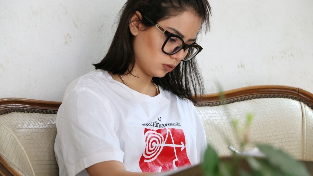 ismet_cagatay_sanat_guzel_sanatlar_grafik_ic_mimarlik_moda_mimarsinan_marmara_bakirkoy_karakalem_resim_kursu_bakirkoy_gsf_universite_hazirlik-25-e1466073677587