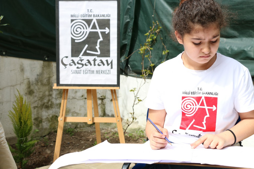 ismet_cagatay_sanat_guzel_sanatlar_grafik_ic_mimarlik_moda_mimarsinan_marmara_bakirkoy_karakalem_resim_kursu_bakirkoy_gsf_universite_hazirlik-29