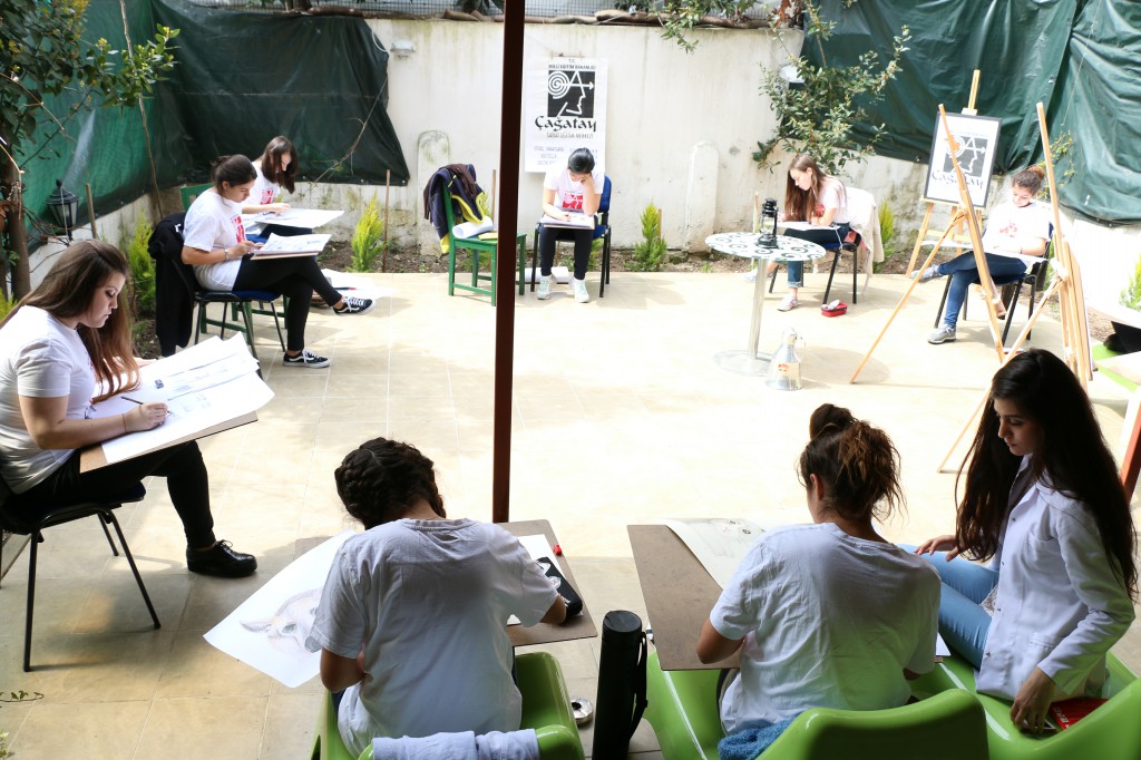 ismet_cagatay_sanat_guzel_sanatlar_grafik_ic_mimarlik_moda_mimarsinan_marmara_bakirkoy_karakalem_resim_kursu_bakirkoy_gsf_universite_hazirlik-31